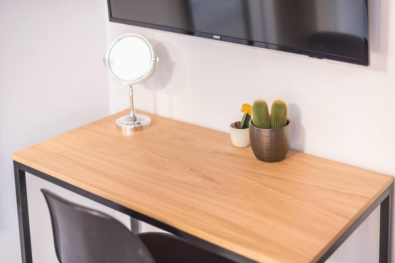 אתונה Plaka Designed Apartment מראה חיצוני תמונה